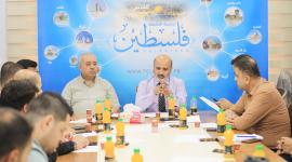 لقاء وكيل وزارة الاقتصاد بغزة في صحيفة فلسطين (تصوير: رمضان الأغا)