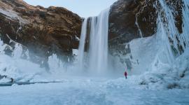 adventure-arctic-cliff-953182