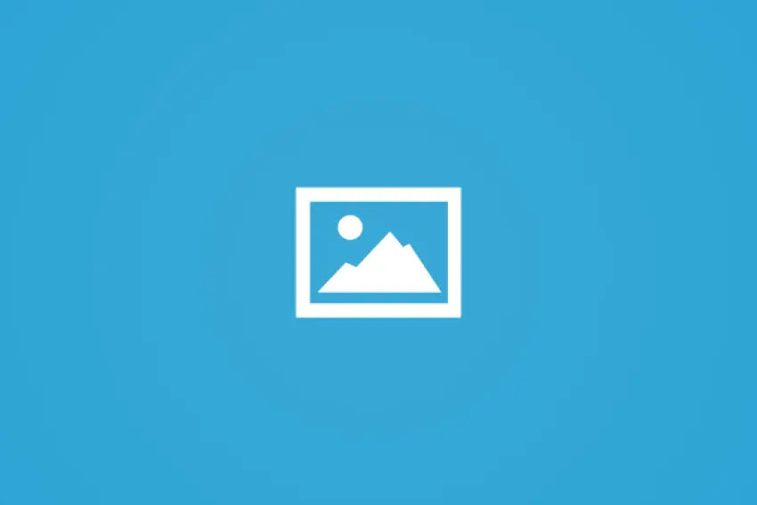 صواريخ المقاومة وهي تدك مدن الاحتلال في معركة العصف المأكول